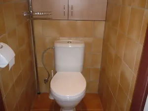 Pronájem bytu 1+1, Praha - Modřany, Krouzova, 44 m2