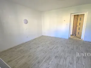Pronájem bytu 2+1, Písek, Na Stínadlech, 58 m2