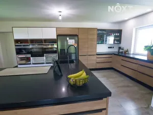 Prodej rodinného domu, Tábor, 431 m2