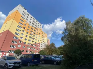 Prodej bytu 2+1, Chomutov, Dřínovská, 61 m2