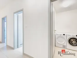 Pronájem bytu 4+kk, Praha - Karlín, U Mlýnského kanálu, 87 m2