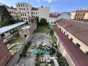 Pronájem obchodního prostoru, Kroměříž, Riegrovo náměstí, 130 m2