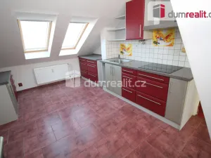 Prodej bytu 2+kk, Horní Slavkov, Poštovní, 58 m2