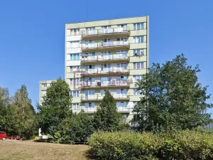 Pronájem bytu 2+kk, Jindřichův Hradec - Jindřichův Hradec III, sídliště Vajgar, 31 m2