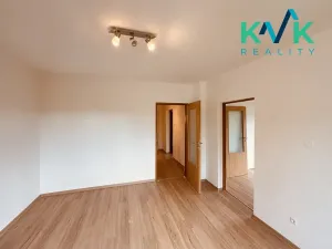 Pronájem bytu 3+1, Karlovy Vary, Dalovická, 64 m2