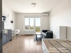 Pronájem bytu 1+kk, Praha - Čakovice, Bermanova, 33 m2