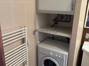 Pronájem bytu 2+kk, Praha, Černokostelecká, 47 m2