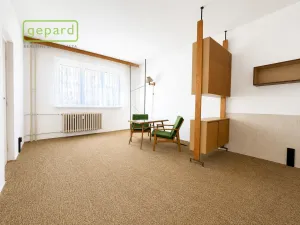 Prodej bytu 1+1, Karlovy Vary, Moskevská, 34 m2