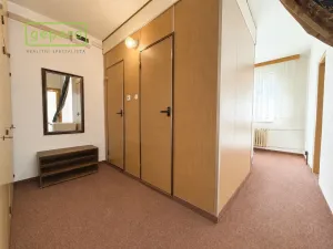 Prodej bytu 1+1, Karlovy Vary, Moskevská, 34 m2