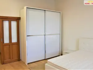 Prodej bytu 2+1, Karlovy Vary, Koptova, 66 m2