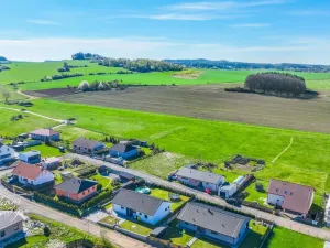 Prodej pozemku pro bydlení, Lešetice, 819 m2
