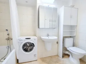 Pronájem bytu 1+kk, Praha - Vysočany, Poděbradská, 33 m2