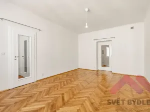 Pronájem bytu 2+1, Praha - Holešovice, U smaltovny, 74 m2