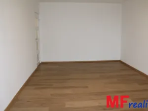 Pronájem bytu 2+1, Hradec Králové - Nový Hradec Králové, Mandysova, 61 m2