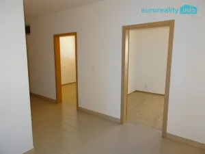 Pronájem bytu 3+kk, Beroun - Beroun-Město, Nad Paloučkem, 71 m2
