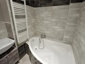 Pronájem bytu 2+kk, Hradec Králové, Střelecká, 65 m2