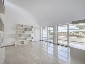 Prodej ordinace, Křižanov, Benešovo náměstí, 530 m2