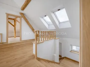 Prodej kanceláře, Mělník, Českolipská, 418 m2
