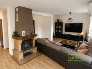 Pronájem rodinného domu, Mníšek pod Brdy, Luční, 150 m2