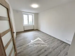 Pronájem bytu 2+kk, Plzeň, Třebízského, 52 m2