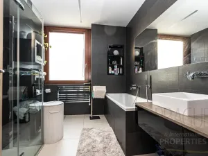 Prodej bytu 5+1, Praha - Vršovice, 180 m2