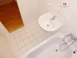 Pronájem bytu 2+kk, Praha - Petrovice, Morseova, 45 m2