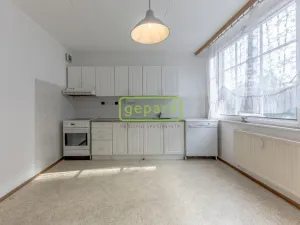 Pronájem bytu 4+1, Praha, U zeleného ptáka, 84 m2