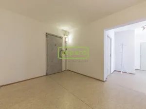 Pronájem bytu 4+1, Praha, U zeleného ptáka, 84 m2