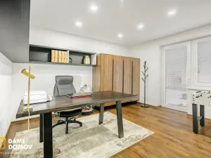 Prodej rodinného domu, Suchov, 308 m2