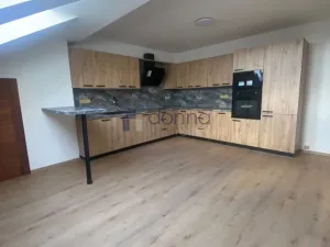 Pronájem bytu 3+1, Praha, Na líše, 134 m2