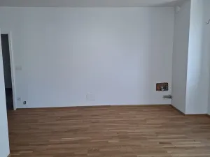 Prodej bytu 1+kk, Praha - Karlín, Hybešova, 26 m2