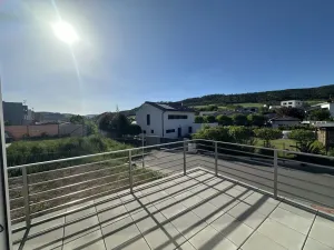 Pronájem rodinného domu, Králův Dvůr, Tři Vršky, 104 m2
