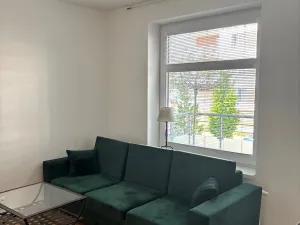 Pronájem bytu 2+kk, Hradec Králové, Rybova, 55 m2