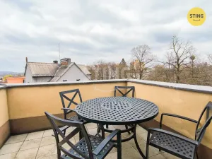 Pronájem atypického bytu, Ostrava, Josefa Šavla, 100 m2