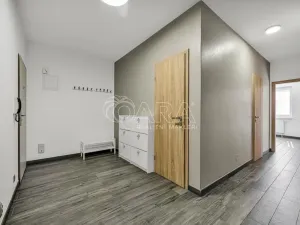 Pronájem bytu 3+kk, Dolní Břežany, Ke Kapličce, 80 m2