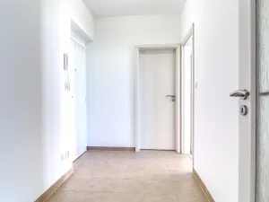 Pronájem bytu 2+kk, Hradec Králové - Svobodné Dvory, K Meteoru, 59 m2
