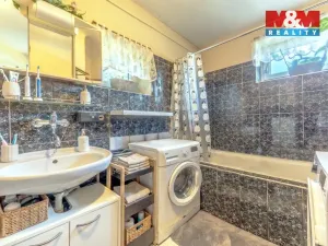 Prodej rodinného domu, Chuchelna, 250 m2