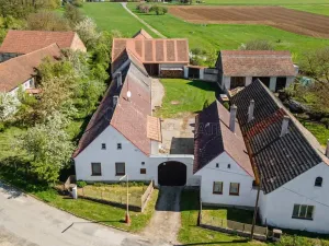 Prodej zemědělské usedlosti, Krasonice, 350 m2