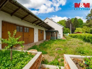 Prodej rodinného domu, Moravec, 220 m2