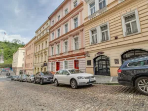 Pronájem bytu 2+kk, Praha - Žižkov, Jeronýmova, 36 m2