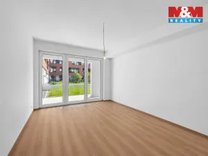 Prodej bytu 2+kk, Praha - Hloubětín, Poděbradská, 71 m2