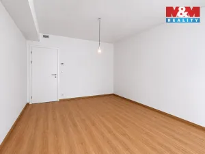 Prodej bytu 2+kk, Praha - Hloubětín, Poděbradská, 71 m2