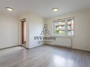Pronájem bytu 1+kk, Praha - Vysočany, Strnadových, 34 m2