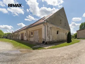 Pronájem výrobních prostor, Pardubice, Plemenářský podnik, 1295 m2