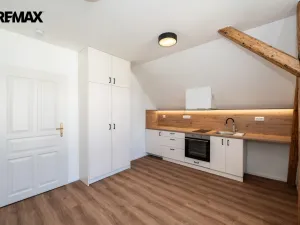 Pronájem bytu 2+kk, Liberec - Liberec XXX-Vratislavice nad Nisou, U Sila, 40 m2