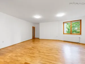 Pronájem kanceláře, Praha - Nusle, Mojmírova, 140 m2