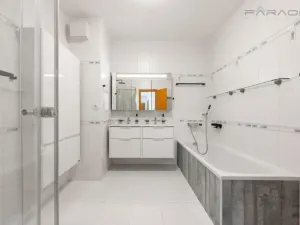 Pronájem kanceláře, Praha - Nusle, Mojmírova, 140 m2