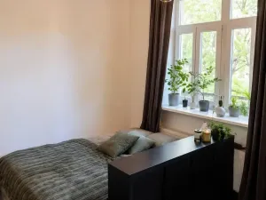Pronájem bytu 1+kk, Praha - Holešovice, Kamenická, 27 m2