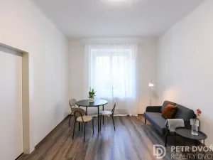 Prodej bytu 3+kk, Praha - Karlín, U invalidovny, 71 m2