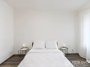 Prodej bytu 3+kk, Praha - Karlín, U invalidovny, 71 m2